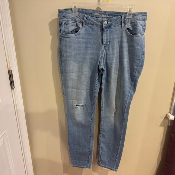 Old Navy Rock Star Light Wash Jeans Size 14 - Picture 1 of 6
